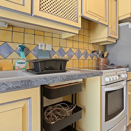 Petit Paradis A * קבלייר-סור-מר