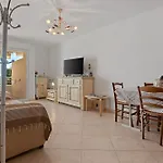 Petit Paradis à